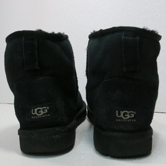 UGG Australia Classic Mini Black Boot 5854 Insulated Women's Footwear Shoes Sz 9 - Picture 6 of 6